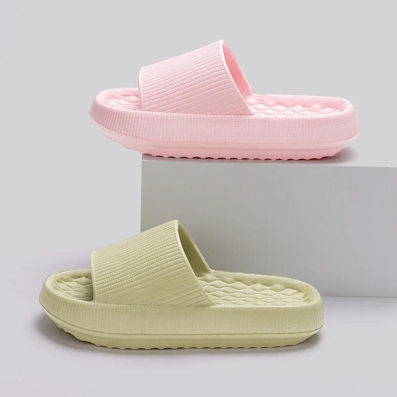 Chinelo de Nuvem ‹ SkyCush ›